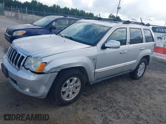 2009 Jeep Grand Cherokee Limited с VIN 1J8HR58P89C545102, выставлен на аукционе IAAI как лот 42421008 с пробегом 123 406 миль миль и . История ставок и продаж доступна на DreamBid. Изображение 2.