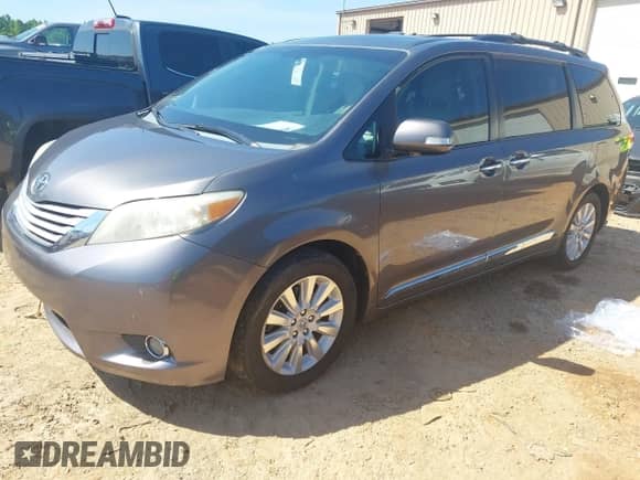 2014 Toyota Sienna XLE с VIN 5TDYK3DC0ES514034, выставлен на аукционе IAAI как лот 42458641 с пробегом 98 413 миль миль и . История ставок и продаж доступна на DreamBid. Изображение 18.