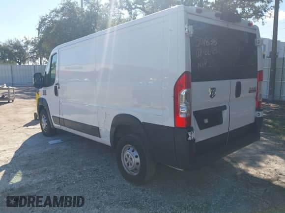 2019 Ram ProMaster Cargo с VIN 3C6TRVAG5KE501835, выставлен на аукционе IAAI как лот 43317000 с пробегом 192 603 миль миль и . История ставок и продаж доступна на DreamBid. Изображение 3.