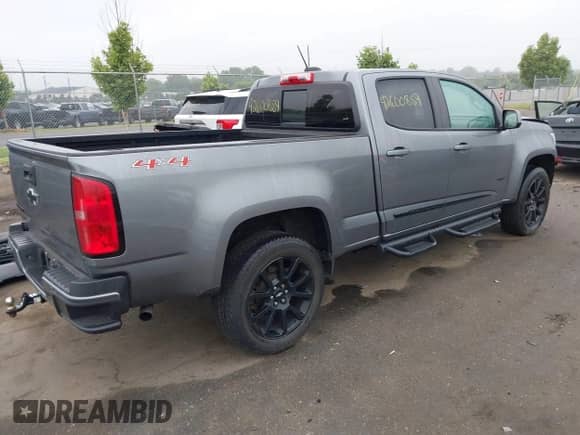 2020 Chevrolet Colorado 4WD LT with VIN 1GCGTCEN7L1235246, listed as a IAAI auction lot 42600889 with 57,012 mi miles and . Bid and sale history available at DreamBid. Image 4.