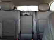 2017 Hyundai Santa Fe SE z VIN KM8SN4HF5HU222365, wystawiony jako Copart lot #62833015 z przebiegiem 74 365 mil mil oraz Nie do naprawy • Non repairable. Historia ofert i sprzedaży dostępna na DreamBid. Obrazek 10.