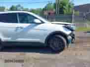 2017 Hyundai Santa Fe 2.4L с VIN 5XYZUDLB9HG383717, выставлен на аукционе IAAI как лот 42790480 с пробегом 142 960 миль миль и . История ставок и продаж доступна на DreamBid. Изображение 13.
