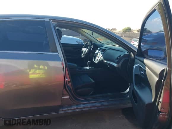 2016 Nissan Altima S с VIN 1N4AL3APXGC137275, выставлен на аукционе IAAI как лот 43506509 с пробегом 126 171 миль миль и . История ставок и продаж доступна на DreamBid. Изображение 5.