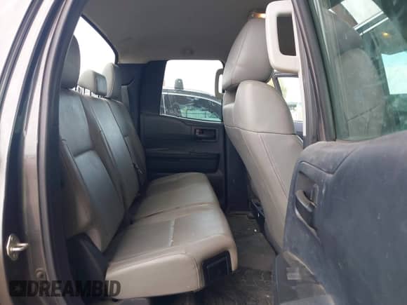 2014 Toyota Tundra SR с VIN 5TFUM5F19EX051692, выставлен на аукционе IAAI как лот 43316206 с пробегом 198 111 миль миль и . История ставок и продаж доступна на DreamBid. Изображение 8.