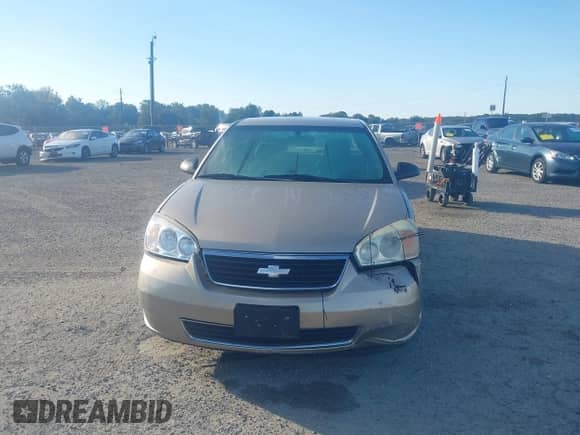 2006 Chevrolet Malibu 1LS с VIN 1G1ZS51F76F170176, выставлен на аукционе IAAI как лот 43370517 с пробегом 199 764 миль миль и . История ставок и продаж доступна на DreamBid. Изображение 11.