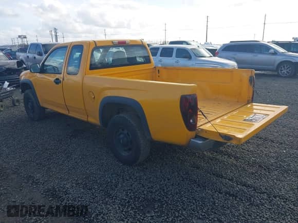 2006 Chevrolet Colorado Work Truck z VIN 1GCDT198168285535, wystawiony jako IAAI lot #41729237 z przebiegiem 209 242 mil mil oraz . Historia ofert i sprzedaży dostępna na DreamBid. Obrazek 3.