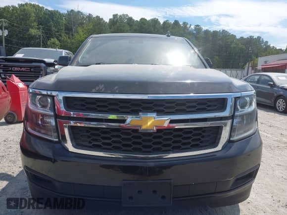 2019 Chevrolet Suburban LT с VIN 1GNSKHKC1KR174495, выставлен на аукционе IAAI как лот 43082154 с пробегом 150 583 миль миль и . История ставок и продаж доступна на DreamBid. Изображение 12.