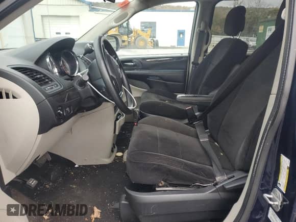 2013 Dodge Grand Caravan SE with VIN 2C4RDGBG1DR796364, listed as a Copart auction lot 82772975 with 172,632 mi miles and Clean title. Bid and sale history available at DreamBid. Image 7.
