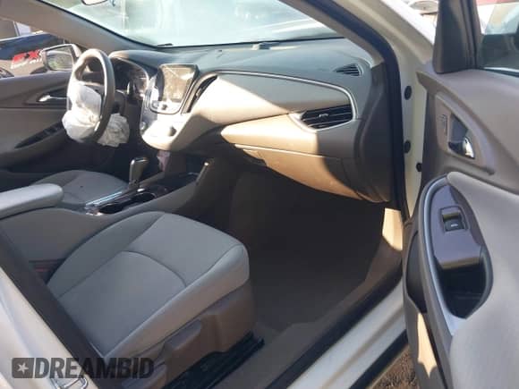 2020 Chevrolet Malibu LS с VIN 1G1ZC5ST1LF157825, выставлен на аукционе IAAI как лот 42681416 с пробегом 98 743 миль миль и . История ставок и продаж доступна на DreamBid. Изображение 5.