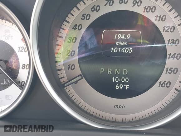 2014 Mercedes-Benz C 300 Sport с VIN WDDGF8AB8EA938380, выставлен на аукционе IAAI как лот 43216216 с пробегом 101 405 миль миль и . История ставок и продаж доступна на DreamBid. Изображение 7.