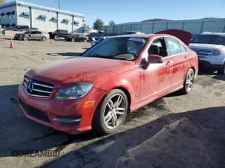 2014 Mercedes-Benz C 250 Sport с VIN WDDGF4HB7EG214823, выставлен на аукционе Copart как лот 51898265 с пробегом 102 113 миль миль и Списание • Salvage title. История ставок и продаж доступна на DreamBid. Изображение 1.