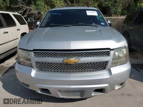2011 Chevrolet Tahoe LS с VIN 1GNSCAE08BR377230, выставлен на аукционе IAAI как лот 43045639 с пробегом 320 993 миль миль и . История ставок и продаж доступна на DreamBid. Изображение 12.