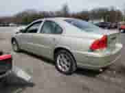 2005 Volvo S60 с VIN YV1RH592752442037, выставлен на аукционе Copart как лот 49637015 с пробегом 103 774 миль миль и Списание • Salvage title. История ставок и продаж доступна на DreamBid. Изображение 2.