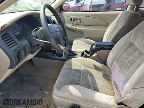 2003 Chevrolet Monte Carlo LS с VIN 2G1WW12E339161226, выставлен на аукционе Copart как лот 71884675 с пробегом 174 949 миль миль и Списание • Salvage title. История ставок и продаж доступна на DreamBid. Изображение 7.