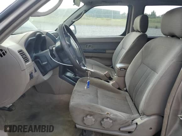 2004 Nissan Frontier XE with VIN 1N6ED29X34C403610, listed as a Copart auction lot 81246175 with 215,015 mi miles and Clean title. Bid and sale history available at DreamBid. Image 7.