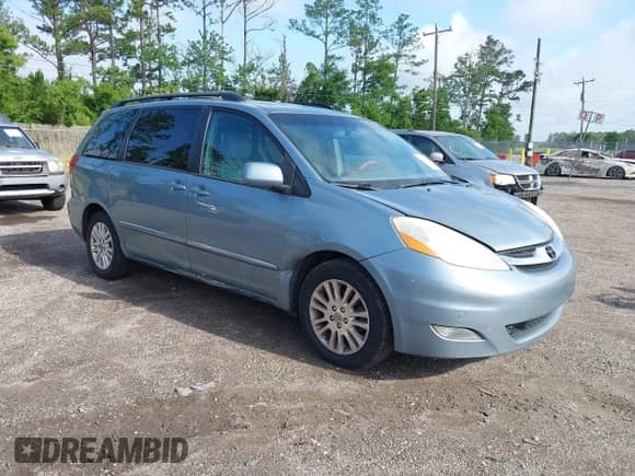 2010 Toyota Sienna XLE с VIN 5TDYK4CC3AS343295, выставлен на аукционе IAAI как лот 42437595 с пробегом 228 438 миль миль и . История ставок и продаж доступна на DreamBid. Изображение 1.