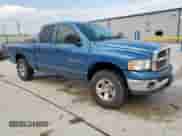2002 Dodge 1500 z VIN 3B7HA18N62G103069, wystawiony jako Copart lot #81071455 z przebiegiem 232 514 mil mil oraz Szkoda całkowita • Salvage title. Historia ofert i sprzedaży dostępna na DreamBid. Obrazek 4.