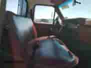 1983 Ford F-150 z VIN 2FTDF15Y9DCA66484, wystawiony jako Copart lot #81189425 z przebiegiem 27 399 mil mil oraz Szkoda całkowita • Salvage title. Historia ofert i sprzedaży dostępna na DreamBid. Obrazek 10.