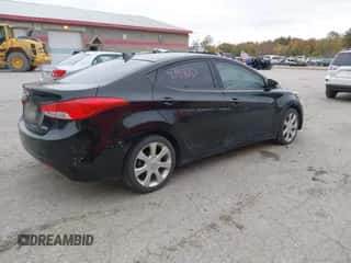 2012 Hyundai Elantra Limited z VIN KMHDH4AE8CU352358, wystawiony jako IAAI lot #43418761 z przebiegiem 143 018 mil mil oraz . Historia ofert i sprzedaży dostępna na DreamBid. Obrazek 4.