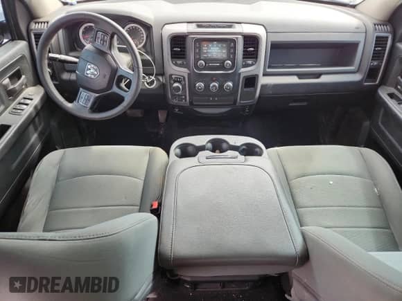 2017 Ram 1500 Tradesman z VIN 1C6RR7KTXHS844535, wystawiony jako Copart lot #70940135 z przebiegiem 154 157 mil mil oraz Czysty tytuł • Clean title. Historia ofert i sprzedaży dostępna na DreamBid. Obrazek 8.