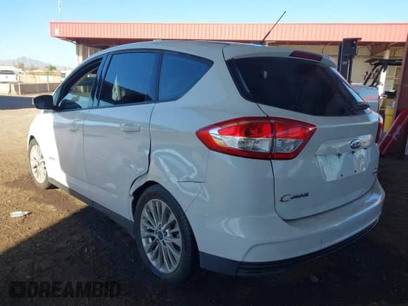 2017 Ford C-Max SE с VIN 1FADP5AU3HL117339, выставлен на аукционе IAAI как лот 43166035 с пробегом 105 849 миль миль и . История ставок и продаж доступна на DreamBid. Изображение 3.