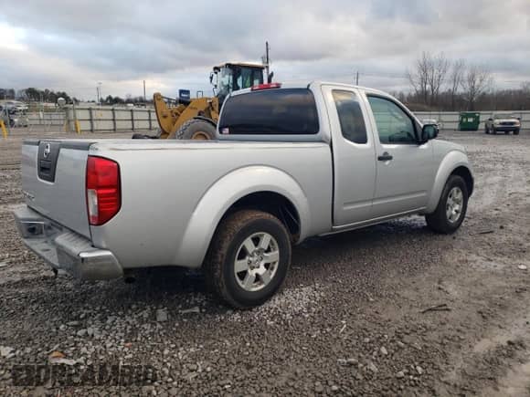 2010 Nissan Frontier SE with VIN 1N6BD0CT1AC423525, listed as a Copart auction lot 42622245 with 234,602 mi miles and Salvage title. Bid and sale history available at DreamBid. Image 3.