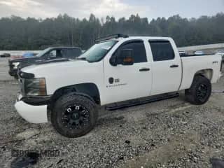 2008 Chevrolet Silverado 1500 1LT z VIN 3GCEC13C98G280307, wystawiony jako Copart lot #80881025 z przebiegiem 236 804 mil mil oraz Szkoda całkowita • Salvage title. Historia ofert i sprzedaży dostępna na DreamBid. Obrazek 1.