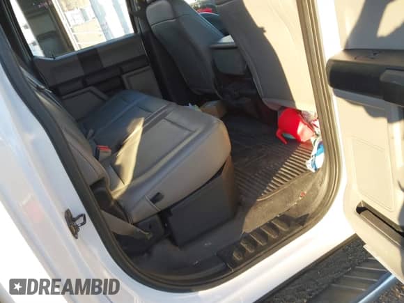 2019 Ford F-250 XL with VIN 1FT7W2A69KED53077, listed as a IAAI auction lot 40785535 with 47,928 mi miles and . Bid and sale history available at DreamBid. Image 8.