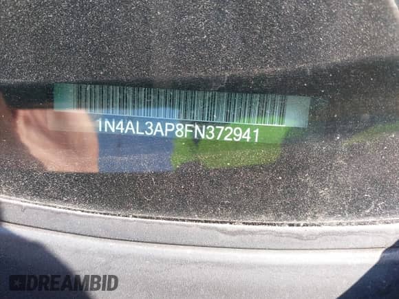 2015 Nissan Altima S z VIN 1N4AL3AP8FN372941, wystawiony jako IAAI lot #43371726 z przebiegiem 141 036 mil mil oraz . Historia ofert i sprzedaży dostępna na DreamBid. Obrazek 9.