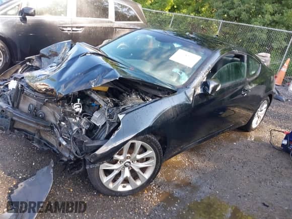 2015 Hyundai Genesis Coupe 3.8L Base with VIN KMHHT6KJ6FU127996, listed as a IAAI auction lot 42682746 with 110,640 mi miles and . Bid and sale history available at DreamBid. Image 17.