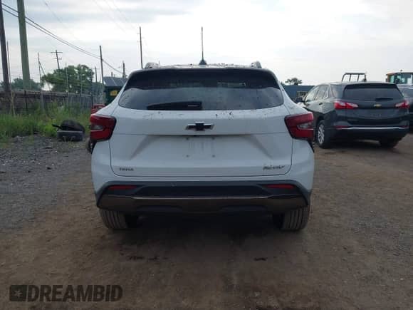 2024 Chevrolet Trax ACTIV z VIN KL77LKE23RC091995, wystawiony jako IAAI lot #42918199 z przebiegiem 24 328 mil mil oraz . Historia ofert i sprzedaży dostępna na DreamBid. Obrazek 16.