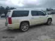 2010 Cadillac Escalade с VIN 1GYUCKEF0AR257443, выставлен на аукционе Copart как лот 47583955 с пробегом 288 887 миль миль и Списание • Salvage title. История ставок и продаж доступна на DreamBid. Изображение 3.