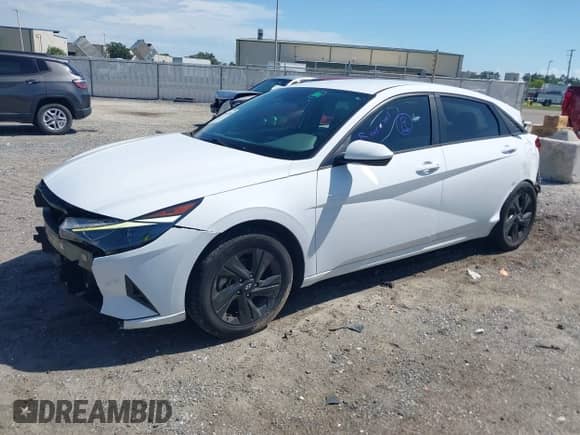 2021 Hyundai Elantra Blue with VIN KMHLM4AJ1MU010062, listed as a IAAI auction lot 42959580 with 85,572 mi miles and . Bid and sale history available at DreamBid. Image 2.