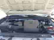 2018 Toyota Tacoma SR5 z VIN 5TFSZ5AN7JX125771, wystawiony jako IAAI lot #42783782 z przebiegiem 152 340 mil mil oraz . Historia ofert i sprzedaży dostępna na DreamBid. Obrazek 10.