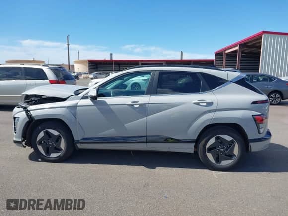 2024 Hyundai Kona Limited с VIN KM8HE3A69RU005482, выставлен на аукционе IAAI как лот 42370879 с пробегом 4 578 миль миль и . История ставок и продаж доступна на DreamBid. Изображение 14.