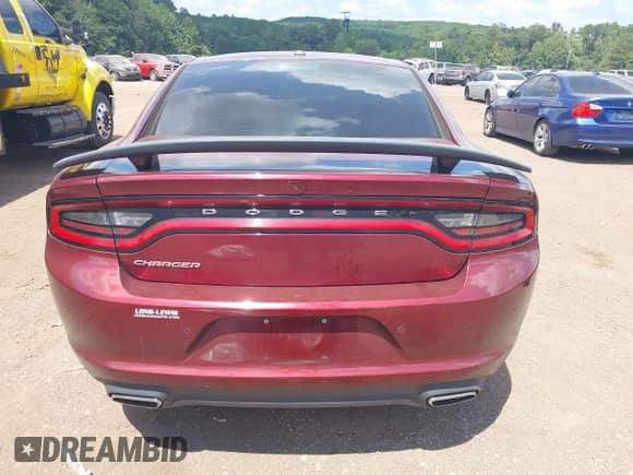 2020 Dodge Charger SXT with VIN 2C3CDXBG4LH227975, listed as a IAAI auction lot 43121673 with 118,997 mi miles and . Bid and sale history available at DreamBid. Image 15.