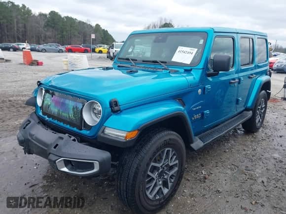 2024 Jeep Wrangler Sahara with VIN 1C4PJXEN5RW180207, listed as a IAAI auction lot 41542494 with 11,637 mi miles and . Bid and sale history available at DreamBid. Image 17.