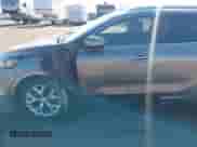 2017 Kia Sorento SX z VIN 5XYPKDA54HG246226, wystawiony jako IAAI lot #43513065 z przebiegiem 71 760 mil mil oraz . Historia ofert i sprzedaży dostępna na DreamBid. Obrazek 6.