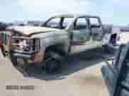 2015 Chevrolet Silverado 2500HD Work Truck z VIN 1GC1KUEG0FF156704, wystawiony jako IAAI lot #42683155 z przebiegiem Nie podano mil oraz . Historia ofert i sprzedaży dostępna na DreamBid. Obrazek 2.