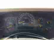 2004 Chevrolet Suburban LT z VIN 3GNGC26U54G192228, wystawiony jako IAAI lot #41818988 z przebiegiem 150 698 mil mil oraz . Historia ofert i sprzedaży dostępna na DreamBid. Obrazek 7.