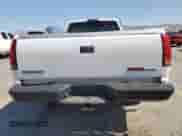 1996 GMC Sierra 1500 с VIN 1GTEC14W2TZ514059, выставлен на аукционе Copart как лот 57124765 с пробегом 179 718 миль миль и Списание • Salvage title. История ставок и продаж доступна на DreamBid. Изображение 6.