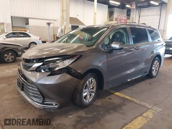 2023 Toyota Sienna Limited с VIN 5TDZSKFC0PS082155, выставлен на аукционе IAAI как лот 41786837 с пробегом 1 923 миль миль и . История ставок и продаж доступна на DreamBid. Изображение 2.