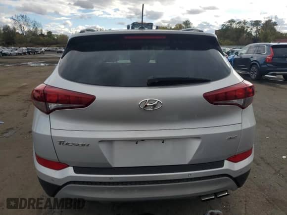 2017 Hyundai Tucson Sport с VIN KM8J3CA21HU569209, выставлен на аукционе Copart как лот 81266935 с пробегом 54 229 миль миль и Списание • Salvage title. История ставок и продаж доступна на DreamBid. Изображение 6.