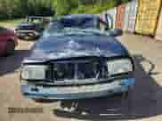 2004 Chevrolet Tracker ZR2 с VIN 2CNBJ734146911587, выставлен на аукционе Copart как лот 66702805 с пробегом Не указан миль и На запчасти • Non repairable. История ставок и продаж доступна на DreamBid. Изображение 5.