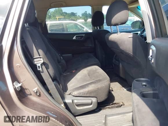 2015 Nissan Pathfinder Platinum with VIN 5N1AR2MM5FC678703, listed as a IAAI auction lot 42856269 with 356,966 mi miles and . Bid and sale history available at DreamBid. Image 8.