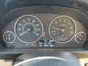 2014 BMW 3 Series 328i xDrive с VIN WBA3B3C50EJ981753, выставлен на аукционе Copart как лот 81776425 с пробегом 152 612 миль миль и Списание • Salvage title. История ставок и продаж доступна на DreamBid. Изображение 9.