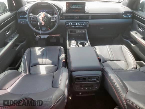 2025 Honda Pilot Black Edition с VIN 5FNYG1H99SB016676, выставлен на аукционе Copart как лот 69010935 с пробегом 9 046 миль миль и На запчасти • Non repairable. История ставок и продаж доступна на DreamBid. Изображение 8.