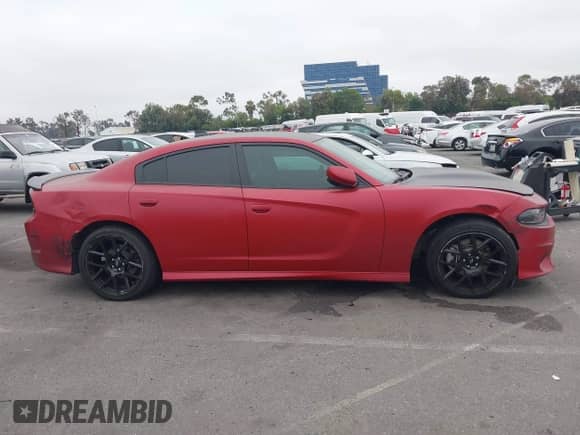 2017 Dodge Charger R/T z VIN 2C3CDXCT0HH637076, wystawiony jako IAAI lot #42486502 z przebiegiem 92 126 mil mil oraz . Historia ofert i sprzedaży dostępna na DreamBid. Obrazek 13.