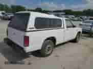 1988 Chevrolet S-10 with VIN 1GCBS14E7J8229857, listed as a Copart auction lot 56943655 with 135,109 mi miles and Clean title. Bid and sale history available at DreamBid. Image 3.