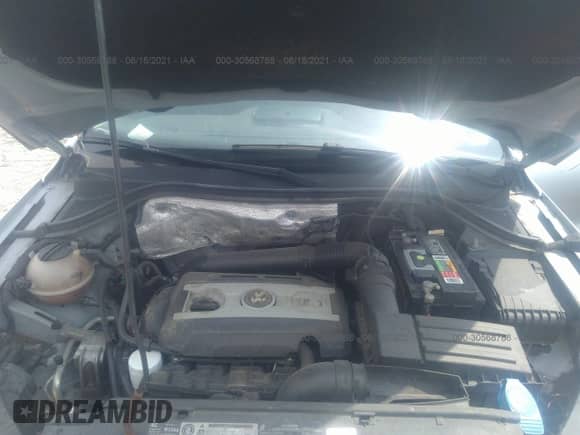 2011 Volkswagen Tiguan SE with VIN WVGAV7AX7BW505183, listed as a IAAI auction lot 35007073 with 154,481 mi miles and . Bid and sale history available at DreamBid. Image 10.